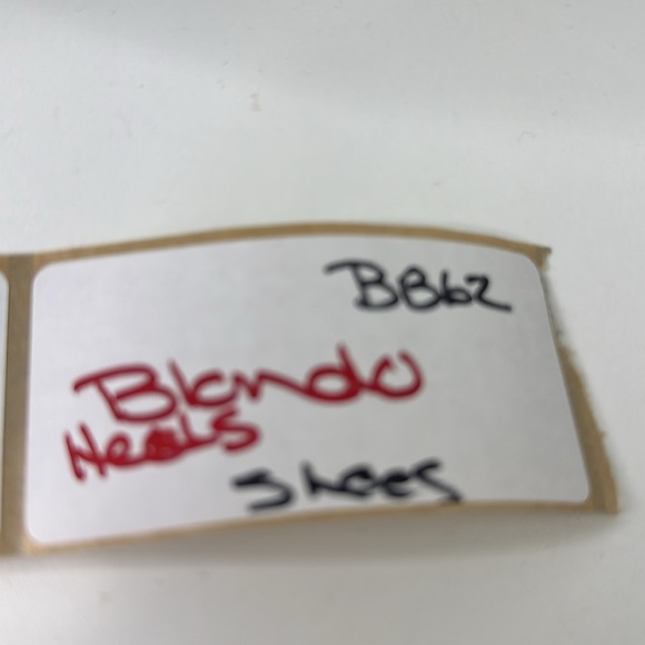 Blondo Black Leather Platform open Toed Sandals - Picture 11 of 11